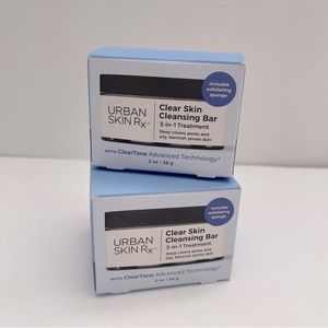 Clear Skin Cleansing Bar
CLEANSING TREATMENT FOR OILY, BLEMISH PRONE SKIN